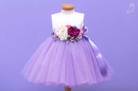 rochita botez lila cu buchet flori